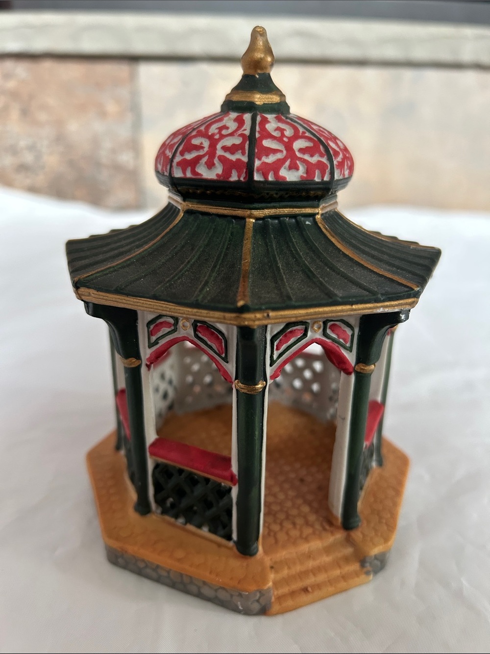 Lemax Green, Red & Gold Asian-Style Gazebo Figurine
